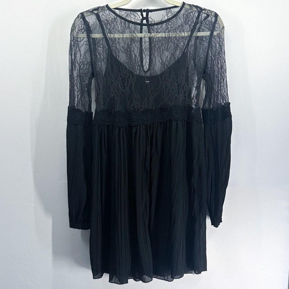 Y2K Whimsigoth Abercrombie & Fitch Black Lace Pleated Babydoll Sheer Mini Dress
